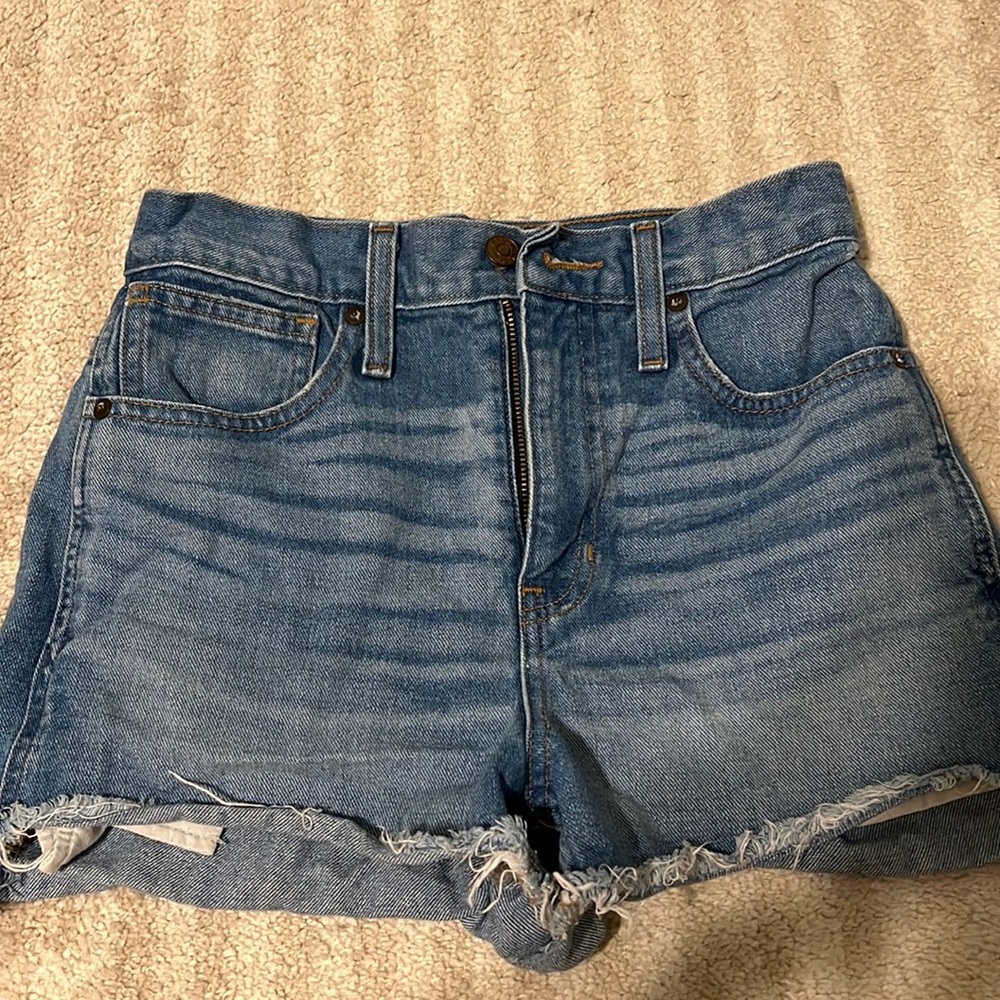 High waisted madewell denim shorts